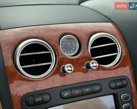 Чорний Бентлі Continental GT, об'ємом двигуна 6 л та пробігом 64 тис. км за 34500 $, фото 45 на Automoto.ua