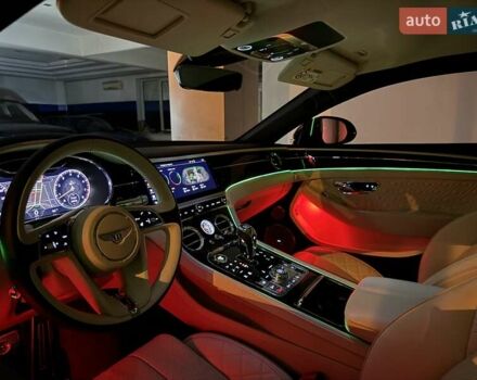 Чорний Бентлі Continental GT, об'ємом двигуна 6 л та пробігом 16 тис. км за 199900 $, фото 105 на Automoto.ua