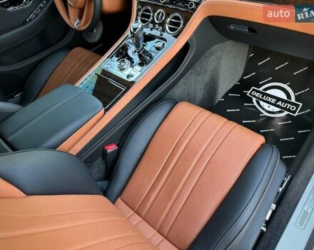 Чорний Бентлі Continental GT, об'ємом двигуна 4 л та пробігом 32 тис. км за 199900 $, фото 76 на Automoto.ua