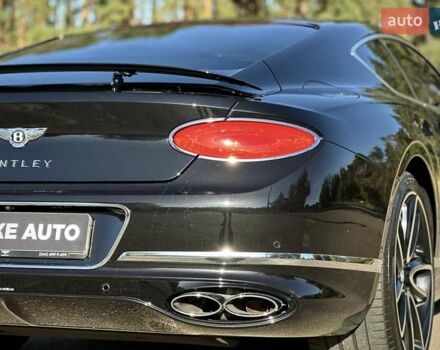 Чорний Бентлі Continental GT, об'ємом двигуна 4 л та пробігом 32 тис. км за 199900 $, фото 13 на Automoto.ua