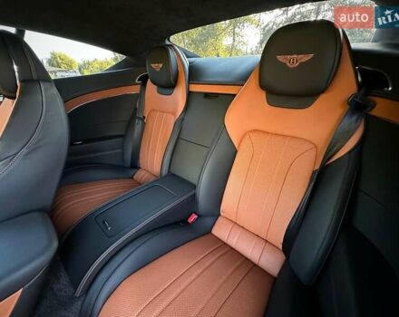Чорний Бентлі Continental GT, об'ємом двигуна 4 л та пробігом 32 тис. км за 199900 $, фото 60 на Automoto.ua