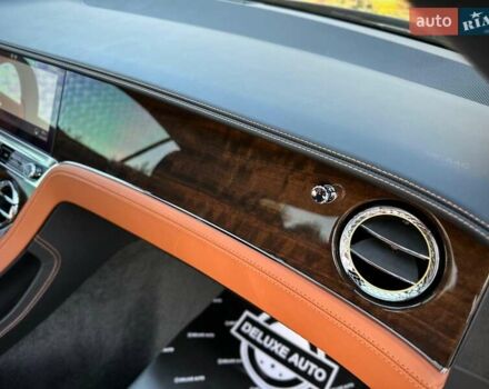 Чорний Бентлі Continental GT, об'ємом двигуна 4 л та пробігом 32 тис. км за 199900 $, фото 82 на Automoto.ua