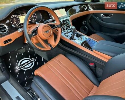 Чорний Бентлі Continental GT, об'ємом двигуна 4 л та пробігом 32 тис. км за 199900 $, фото 47 на Automoto.ua