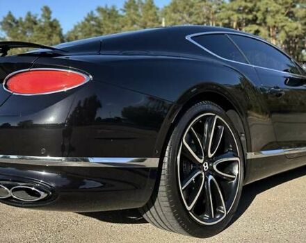 Чорний Бентлі Continental GT, об'ємом двигуна 4 л та пробігом 32 тис. км за 199900 $, фото 20 на Automoto.ua