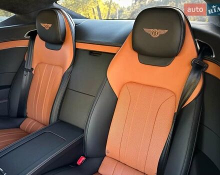 Чорний Бентлі Continental GT, об'ємом двигуна 4 л та пробігом 32 тис. км за 199900 $, фото 55 на Automoto.ua