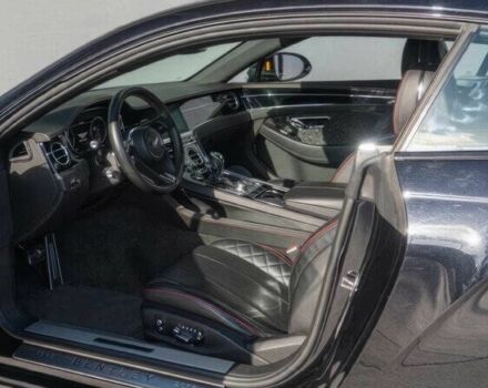 Чорний Бентлі Continental GT, об'ємом двигуна 4 л та пробігом 33 тис. км за 100000 $, фото 4 на Automoto.ua
