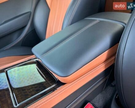 Чорний Бентлі Continental GT, об'ємом двигуна 4 л та пробігом 32 тис. км за 199900 $, фото 66 на Automoto.ua