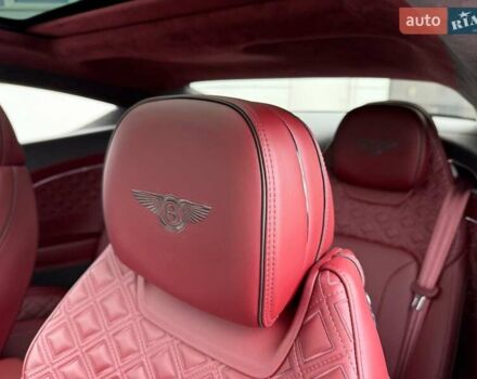 Чорний Бентлі Continental GT, об'ємом двигуна 4 л та пробігом 11 тис. км за 255820 $, фото 17 на Automoto.ua