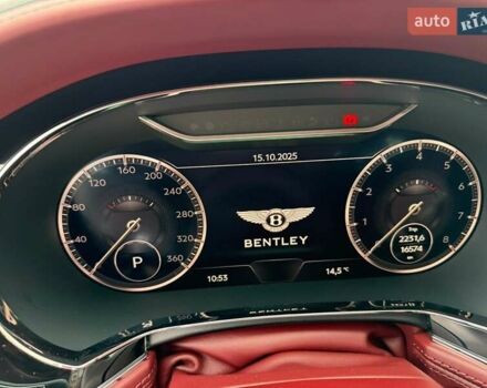 Чорний Бентлі Continental GT, об'ємом двигуна 4 л та пробігом 11 тис. км за 255820 $, фото 13 на Automoto.ua