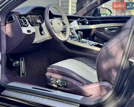Фіолетовий Бентлі Continental GT, об'ємом двигуна 4 л та пробігом 29 тис. км за 239900 $, фото 17 на Automoto.ua