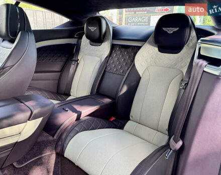Фіолетовий Бентлі Continental GT, об'ємом двигуна 4 л та пробігом 29 тис. км за 239900 $, фото 37 на Automoto.ua
