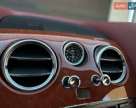Красный Бентли Континенталь ГТ, объемом двигателя 6 л и пробегом 32 тыс. км за 79900 $, фото 56 на Automoto.ua