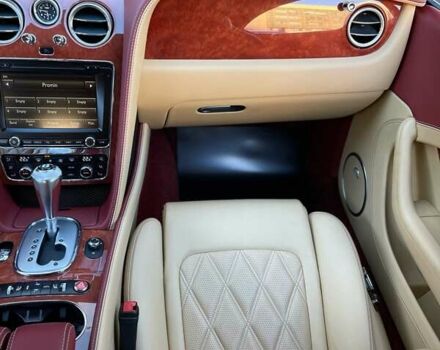 Красный Бентли Континенталь ГТ, объемом двигателя 6 л и пробегом 32 тыс. км за 79900 $, фото 61 на Automoto.ua