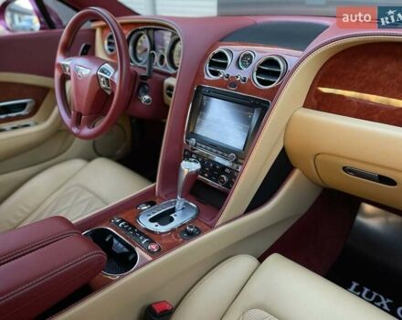 Червоний Бентлі Continental GT, об'ємом двигуна 6 л та пробігом 32 тис. км за 79900 $, фото 50 на Automoto.ua