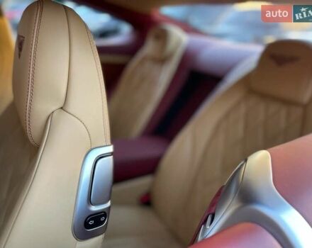 Красный Бентли Континенталь ГТ, объемом двигателя 6 л и пробегом 32 тыс. км за 79900 $, фото 71 на Automoto.ua