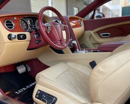 Червоний Бентлі Continental GT, об'ємом двигуна 6 л та пробігом 32 тис. км за 79900 $, фото 36 на Automoto.ua
