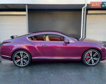 Красный Бентли Континенталь ГТ, объемом двигателя 6 л и пробегом 32 тыс. км за 79900 $, фото 16 на Automoto.ua