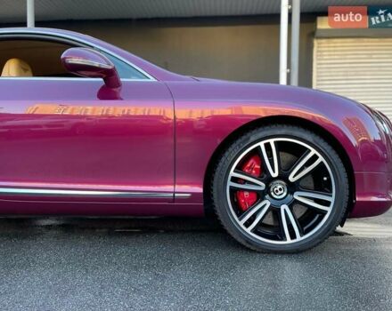 Червоний Бентлі Continental GT, об'ємом двигуна 6 л та пробігом 32 тис. км за 79900 $, фото 18 на Automoto.ua