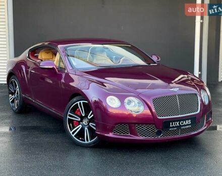 Красный Бентли Континенталь ГТ, объемом двигателя 6 л и пробегом 32 тыс. км за 79900 $, фото 1 на Automoto.ua
