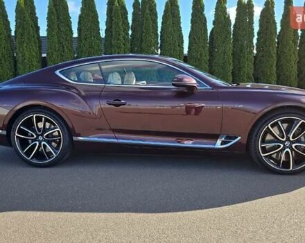 Червоний Бентлі Continental GT, об'ємом двигуна 4 л та пробігом 38 тис. км за 232563 $, фото 3 на Automoto.ua