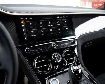 Червоний Бентлі Continental GT, об'ємом двигуна 4 л та пробігом 3 тис. км за 312979 $, фото 17 на Automoto.ua