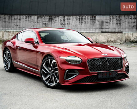 Червоний Бентлі Continental GT, об'ємом двигуна 4 л та пробігом 3 тис. км за 312979 $, фото 5 на Automoto.ua