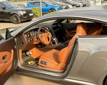 Бентлі Continental GT, об'ємом двигуна 4 л та пробігом 50 тис. км за 117000 $, фото 14 на Automoto.ua