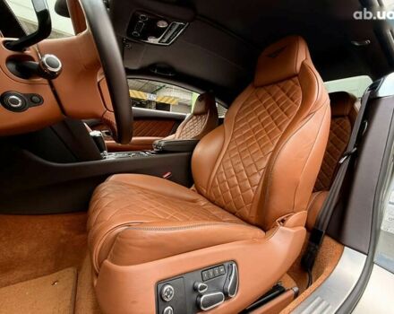 Бентлі Continental GT, об'ємом двигуна 4 л та пробігом 50 тис. км за 117000 $, фото 29 на Automoto.ua