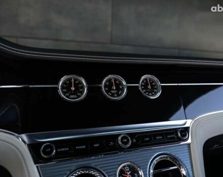 Бентлі Continental GT, об'ємом двигуна 0 л та пробігом 21 тис. км за 204000 $, фото 25 на Automoto.ua