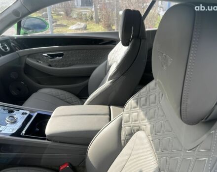 Бентли Континенталь ГТ, объемом двигателя 3.99 л и пробегом 1 тыс. км за 290610 $, фото 15 на Automoto.ua