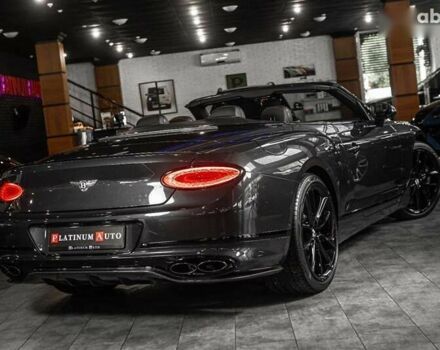 Бентлі Continental GT, об'ємом двигуна 4 л та пробігом 11 тис. км за 250000 $, фото 13 на Automoto.ua