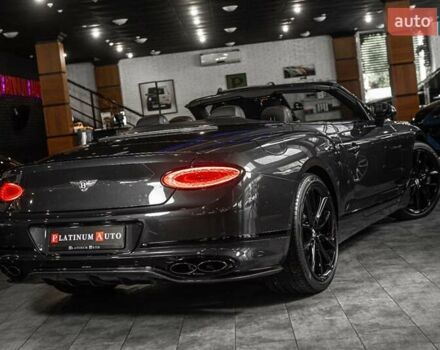 Сірий Бентлі Continental GT, об'ємом двигуна 4 л та пробігом 11 тис. км за 232900 $, фото 13 на Automoto.ua