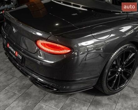 Сірий Бентлі Continental GT, об'ємом двигуна 4 л та пробігом 11 тис. км за 232900 $, фото 11 на Automoto.ua