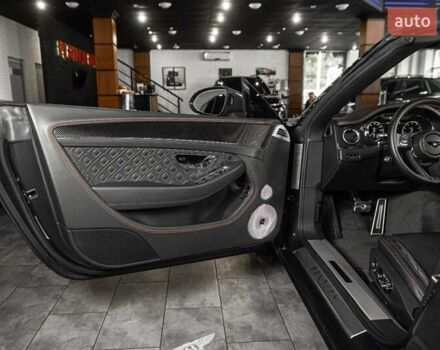 Сірий Бентлі Continental GT, об'ємом двигуна 4 л та пробігом 11 тис. км за 232900 $, фото 80 на Automoto.ua