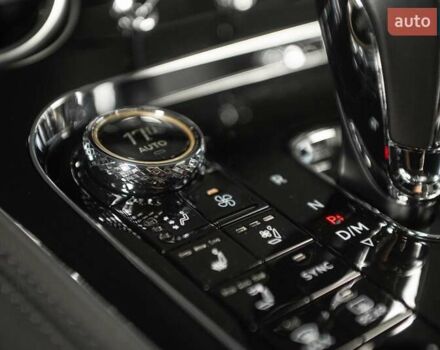 Сірий Бентлі Continental GT, об'ємом двигуна 4 л та пробігом 11 тис. км за 232900 $, фото 53 на Automoto.ua