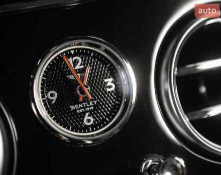 Бентли Континенталь ГТ 2022 в Одессе на Automoto.ua Серый Бентли Континенталь ГТ, объемом двигателя 4 л и пробегом 11 тыс. км за 239000 $, фото 60 на Automoto.ua