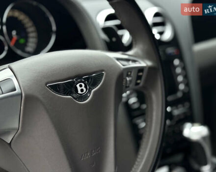 Серый Бентли Континенталь ГТ, объемом двигателя 6 л и пробегом 100 тыс. км за 46500 $, фото 31 на Automoto.ua