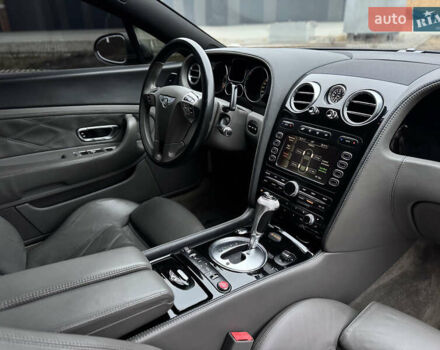 Серый Бентли Континенталь ГТ, объемом двигателя 6 л и пробегом 100 тыс. км за 46500 $, фото 53 на Automoto.ua