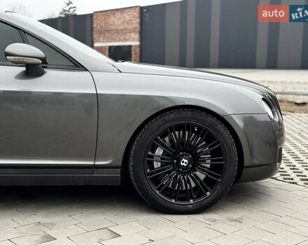 Серый Бентли Континенталь ГТ, объемом двигателя 6 л и пробегом 100 тыс. км за 46500 $, фото 12 на Automoto.ua