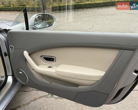 Серый Бентли Континенталь ГТ, объемом двигателя 6 л и пробегом 34 тыс. км за 52950 $, фото 90 на Automoto.ua