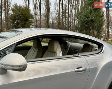 Серый Бентли Континенталь ГТ, объемом двигателя 6 л и пробегом 34 тыс. км за 52950 $, фото 82 на Automoto.ua