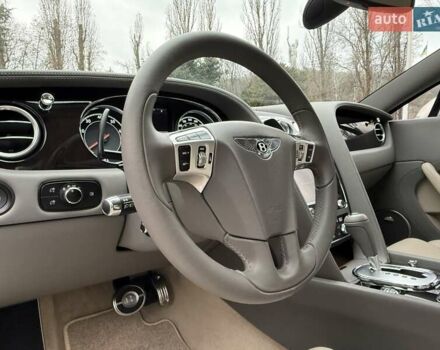 Серый Бентли Континенталь ГТ, объемом двигателя 6 л и пробегом 34 тыс. км за 52950 $, фото 128 на Automoto.ua