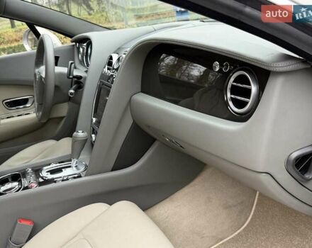 Серый Бентли Континенталь ГТ, объемом двигателя 6 л и пробегом 34 тыс. км за 52950 $, фото 100 на Automoto.ua