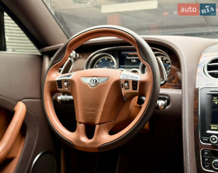 Сірий Бентлі Continental GT, об'ємом двигуна 4 л та пробігом 50 тис. км за 117000 $, фото 31 на Automoto.ua