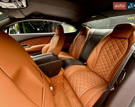 Сірий Бентлі Continental GT, об'ємом двигуна 4 л та пробігом 50 тис. км за 117000 $, фото 29 на Automoto.ua
