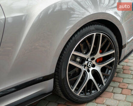 Серый Бентли Континенталь ГТ, объемом двигателя 6 л и пробегом 6 тыс. км за 291696 $, фото 14 на Automoto.ua