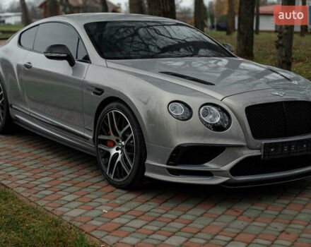 Серый Бентли Континенталь ГТ, объемом двигателя 6 л и пробегом 6 тыс. км за 291696 $, фото 3 на Automoto.ua