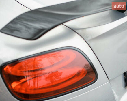 Серый Бентли Континенталь ГТ, объемом двигателя 6 л и пробегом 6 тыс. км за 291696 $, фото 13 на Automoto.ua