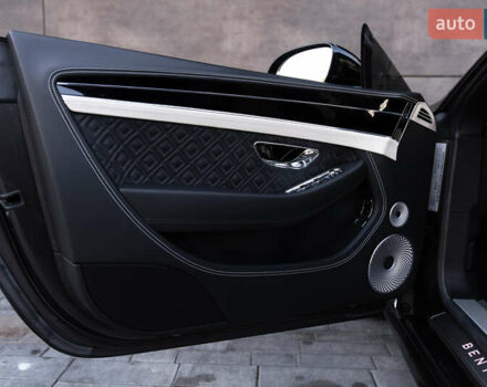 Серый Бентли Континенталь ГТ, объемом двигателя 6 л и пробегом 21 тыс. км за 204000 $, фото 20 на Automoto.ua