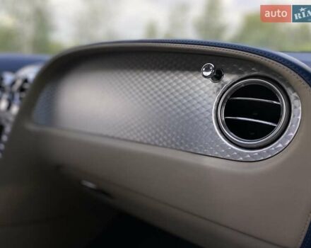 Синій Бентлі Continental GT, об'ємом двигуна 6 л та пробігом 18 тис. км за 39990 $, фото 34 на Automoto.ua